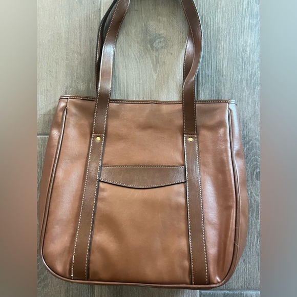 In very good condition. Clean interior. Please check pics for all details - Picture 8 of 11